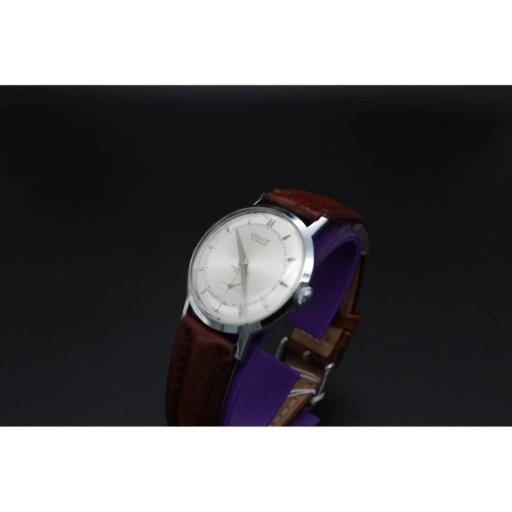 Vintage Louvic 17J Swiss Dress Watch Peseux 330 Movement Small Seconds Serviced